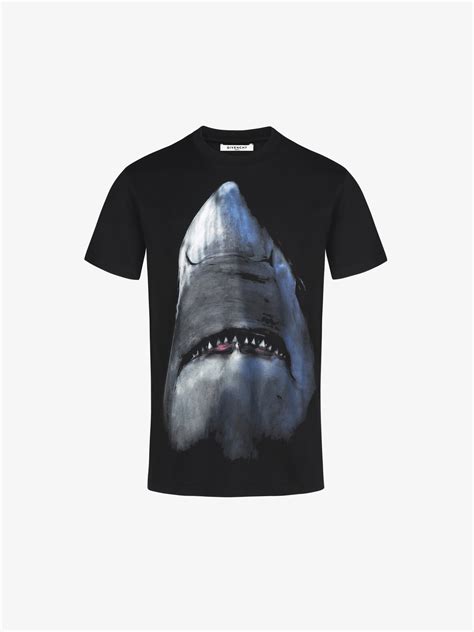 givenchy logo t shirt women& 39|Givenchy shark tee.